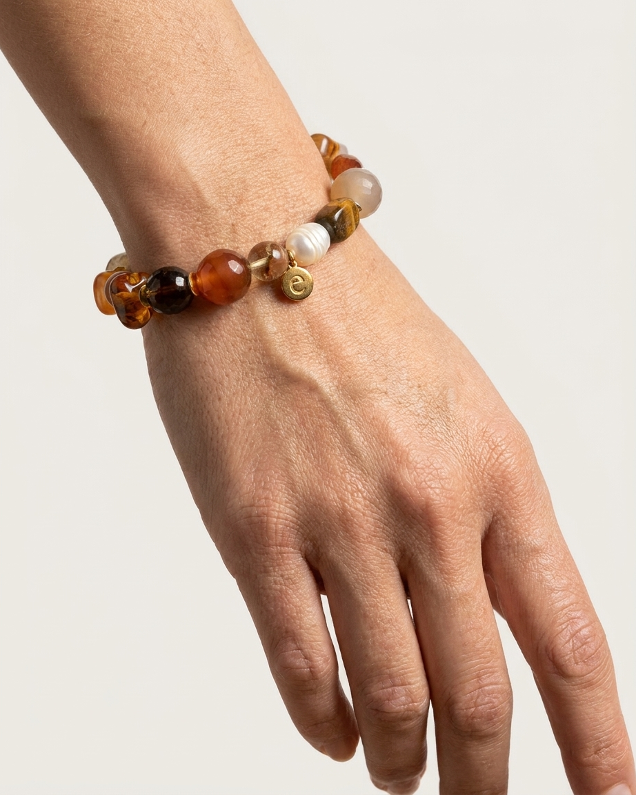 Pulsera Ámbar de cornalina, ágata y citrino con charm dorado